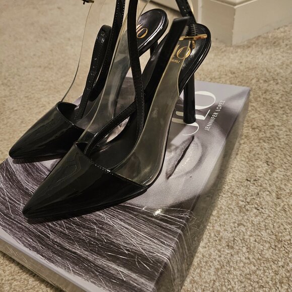 Heels - Picture 1 of 2
